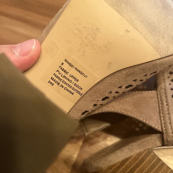 Madden Girl Rango Perforated‎ Slingback Sandals Sand, 8US - Picture 6 of 10